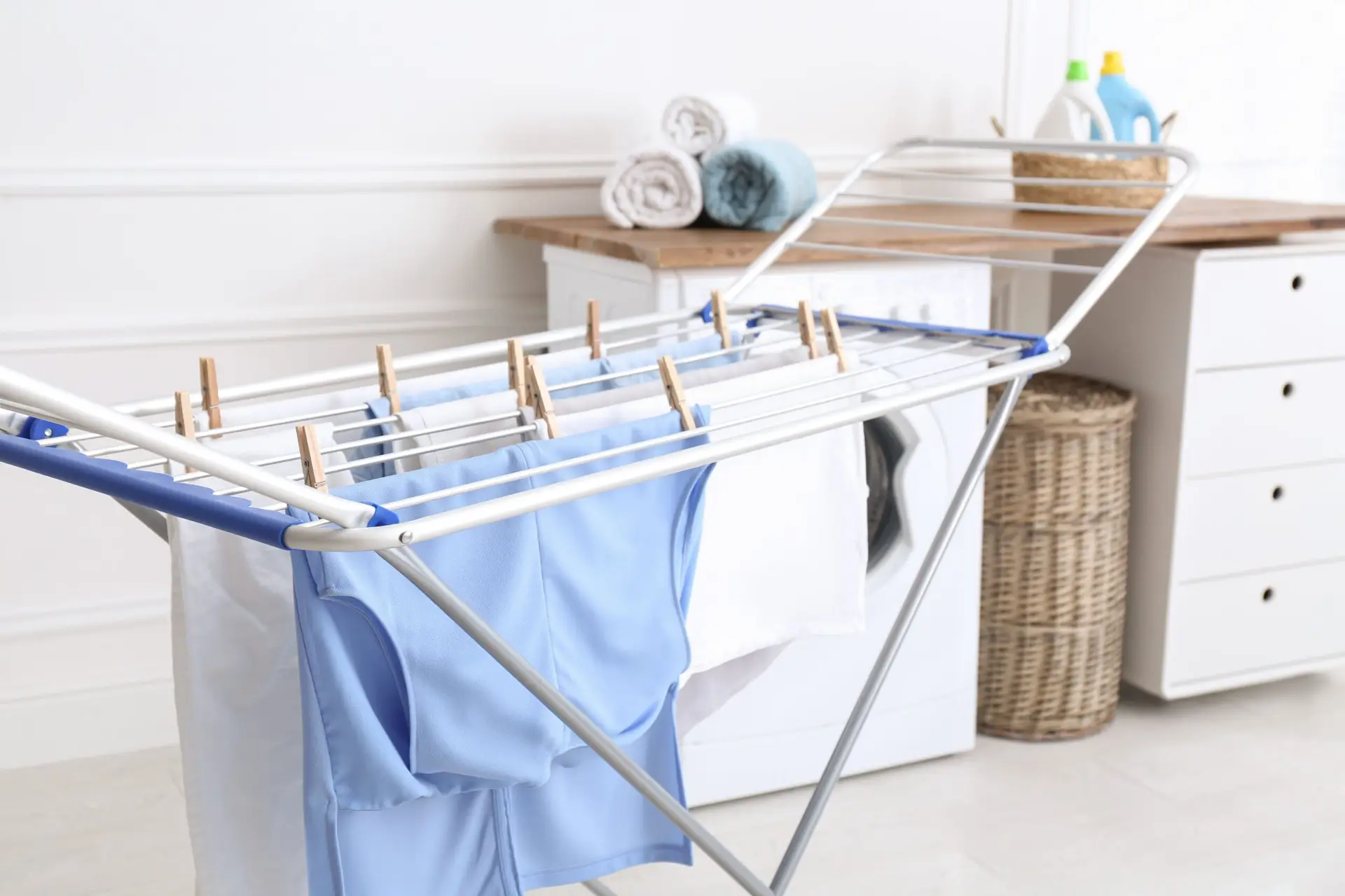 Clean a Laundry Room
